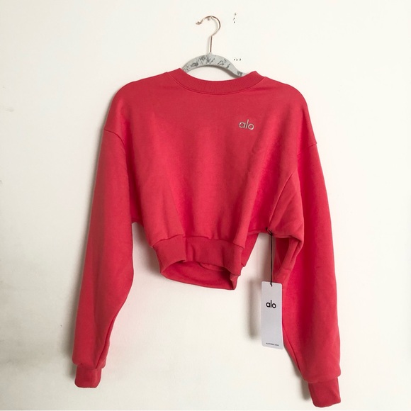 Alo Yoga Cropped Accolade Crewneck Candy Red S - Picture 6 of 10